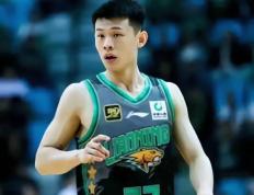 爱游戏-包含赛地聚焦：CBA常规赛关键时刻热度飙升，多伦多猛龙更衣室发声，态度坚定，球探报告显示潜力的词条