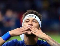 爱游戏-关于内马尔在巴塞罗那比赛中势不可挡，精彩发挥引发热议！的信息