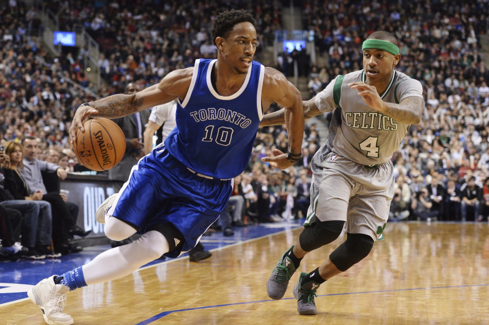 爱游戏体育- 下列错误的发球动作是 